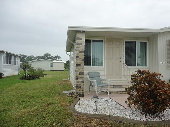 3rd image of 1374 Blue Heron Dr