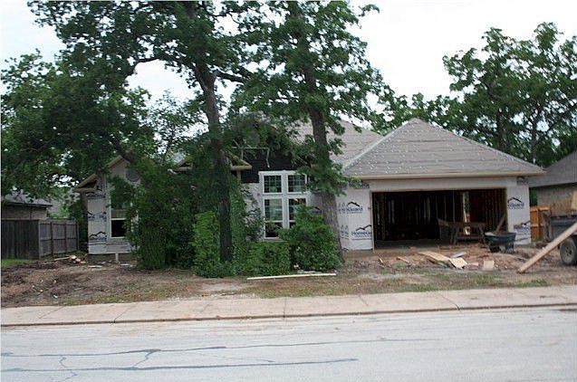 1st image of 307 Woodland Springs Dr