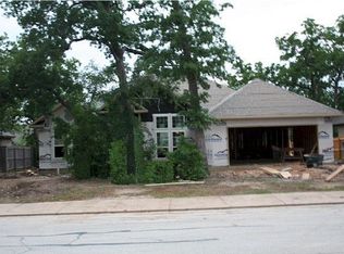 307 Woodland Springs Dr, College Station, TX 77845