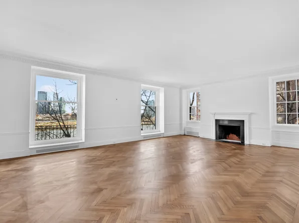 1 Sutton Place South 4C image 2 of 26