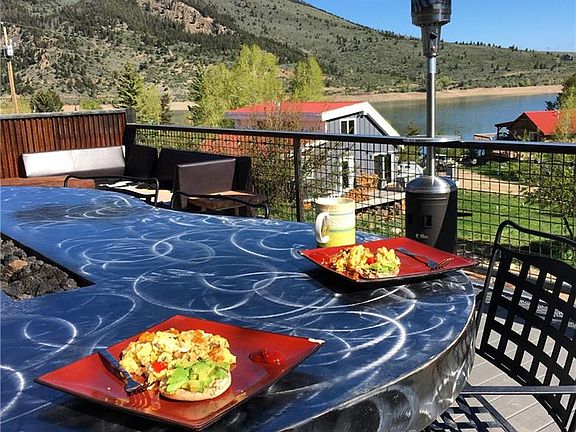 Breakfast with a view!