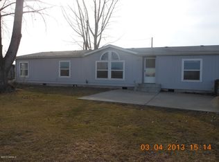 10208 Ahtanum Rd, Yakima, WA 98903