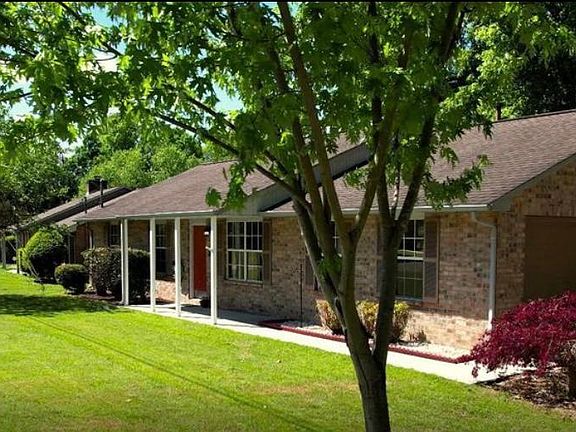 3rd image of 4444 Nathan Dr