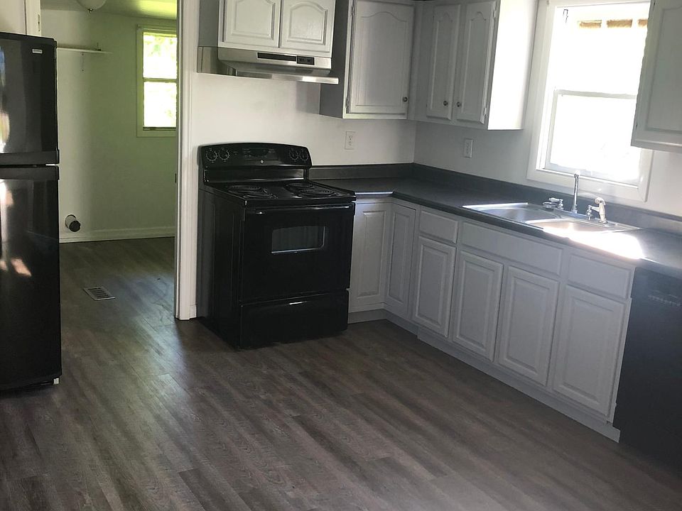 1st image of 2042 Island Home Ave
