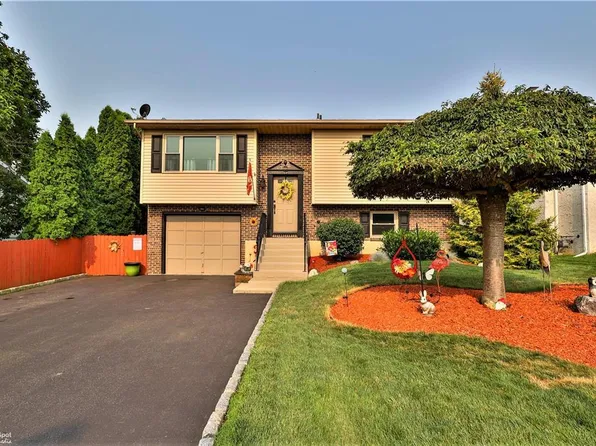 1611 4th St, Bethlehem, PA 18020