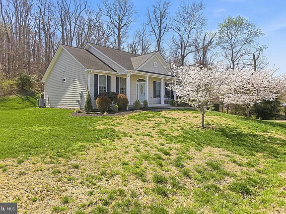 3rd image of 6316 Vista Ct