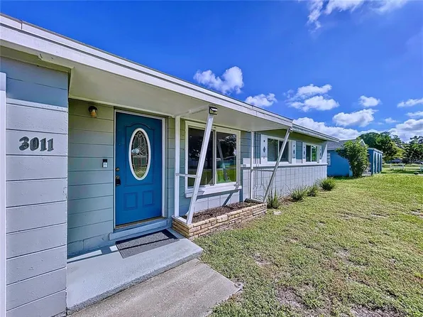 3011 52nd Avenue Dr W, Bradenton, FL 34207