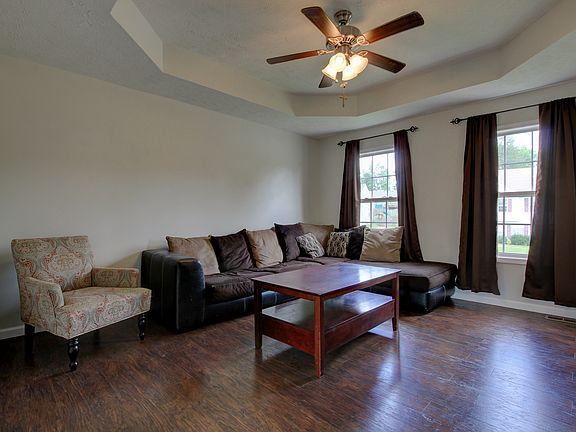 3rd image of 1369 Mutual Dr