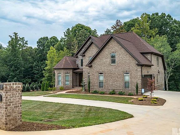 5th image of 1092 Harper Lee Dr