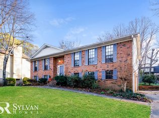 331 Oak Leaf Cir, Birmingham, AL 35244