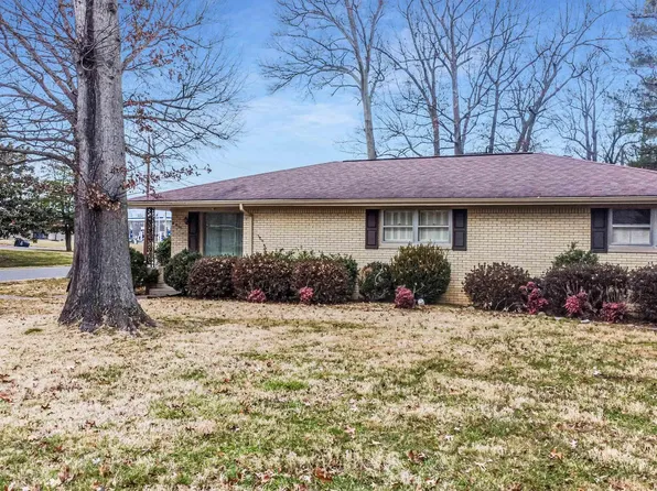 2455 Laclede Ave, Paducah, KY 42001