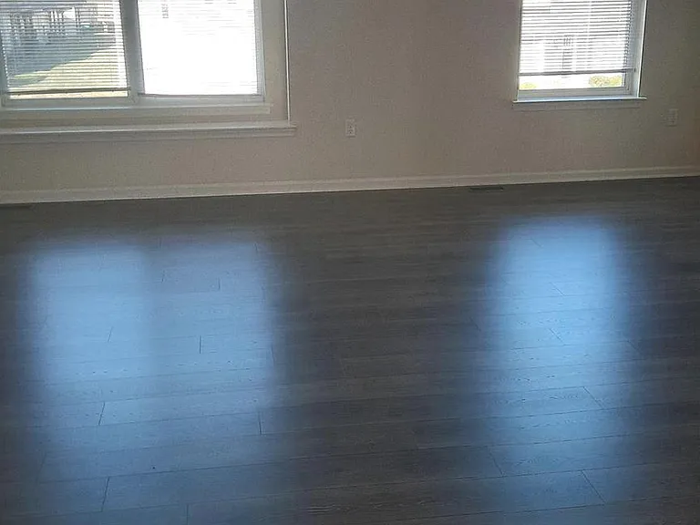 921 Admirals Quay Dr — Photo 6