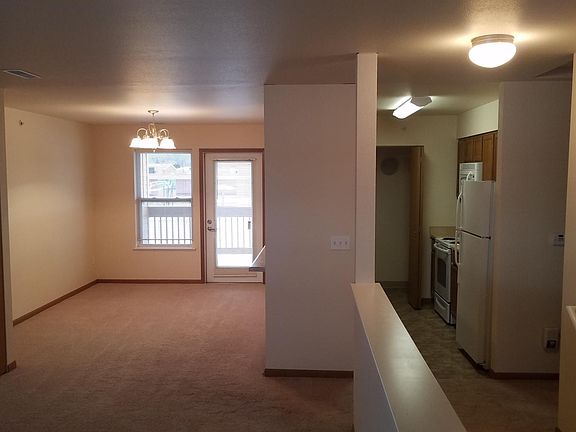 3rd image of 2 W Chugwater St #8A