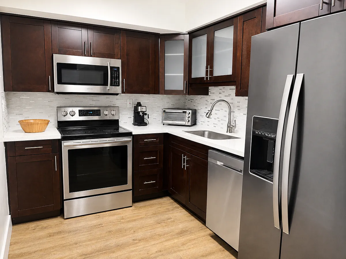 Building Photo - 3300 NE 191st St #211
