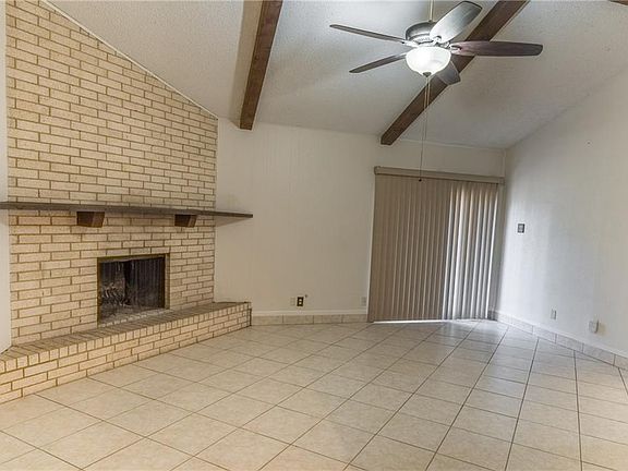 5th image of 2710 Hilldale Blvd