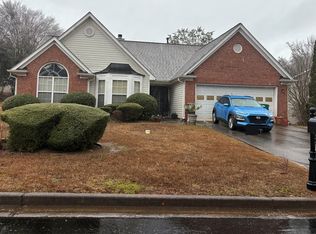 5792 Lakeview Cir, Lithonia, GA 30058