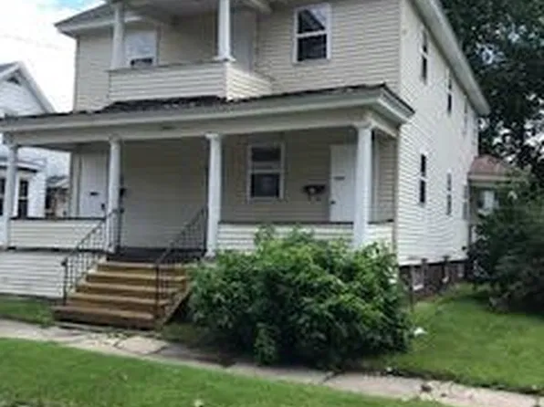 16 Jay Street, Gloversville, NY 12078