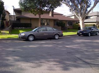 15561 Boleyn Cir APT C, Tustin, CA 92780