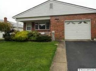 452 Costa Mesa Dr, Toms River, NJ 08757