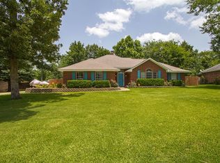 911 Dogwood Ridge Dr, Diboll, TX 75941