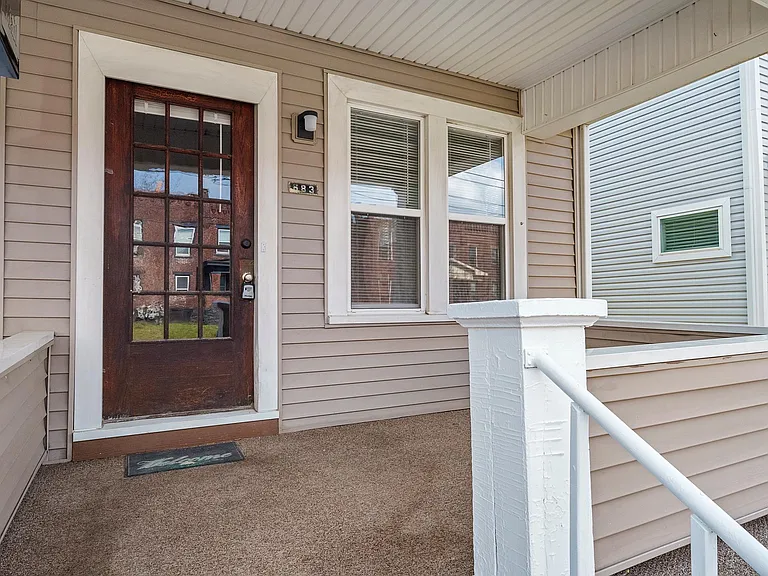 683 E Whittier St — Photo 20