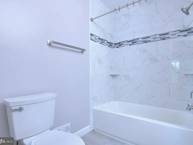 13326 Waterside Cir — Photo 20
