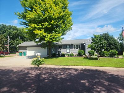 112 Lynn St, Sherburn, MN, 56171