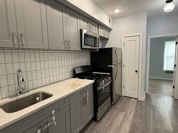 4th image of 84 Sherman Ave #4A