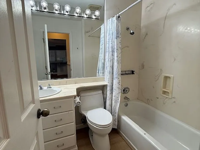 33 Mary Ct — Photo 12