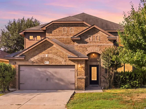 9814 Rostock, Helotes, TX 78023