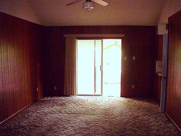 2nd image of 2713 33rd Ave N