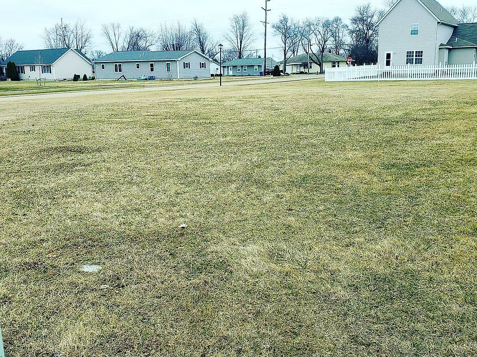 2nd image of 301 Hartland Dr