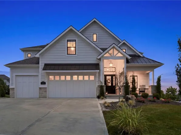 12300 W 168th St, Overland Park, KS 66221