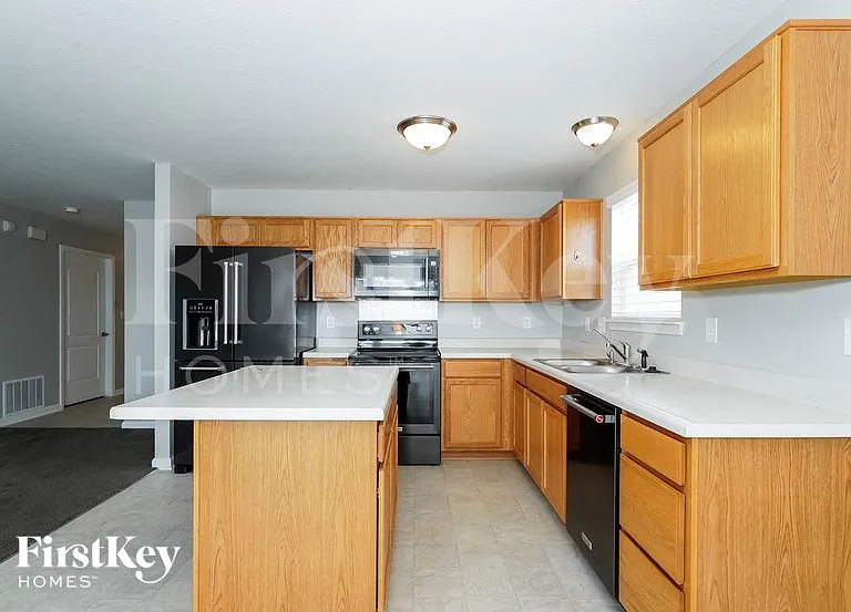 6307 Emerald Springs Dr — Photo 4