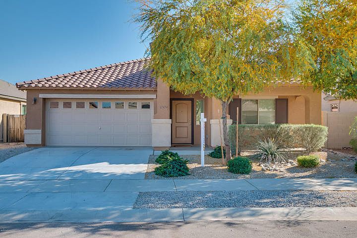 1st image of 17579 W Columbine Dr