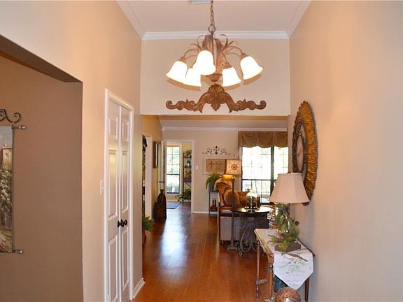 5th image of 1531 Hideaway Ln W