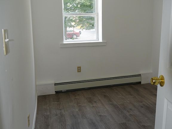 4th image of 108 Bradford St #1