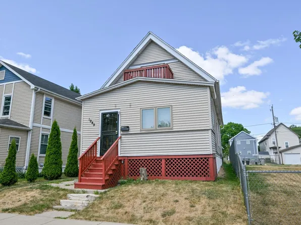 1949 N 25th STREET, Milwaukee, WI 53205