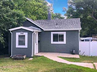 702 11th Ave NE, Minot, ND 58703