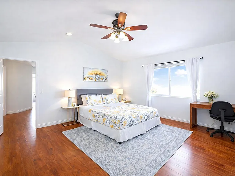 Casa Verde Dr — Photo 1