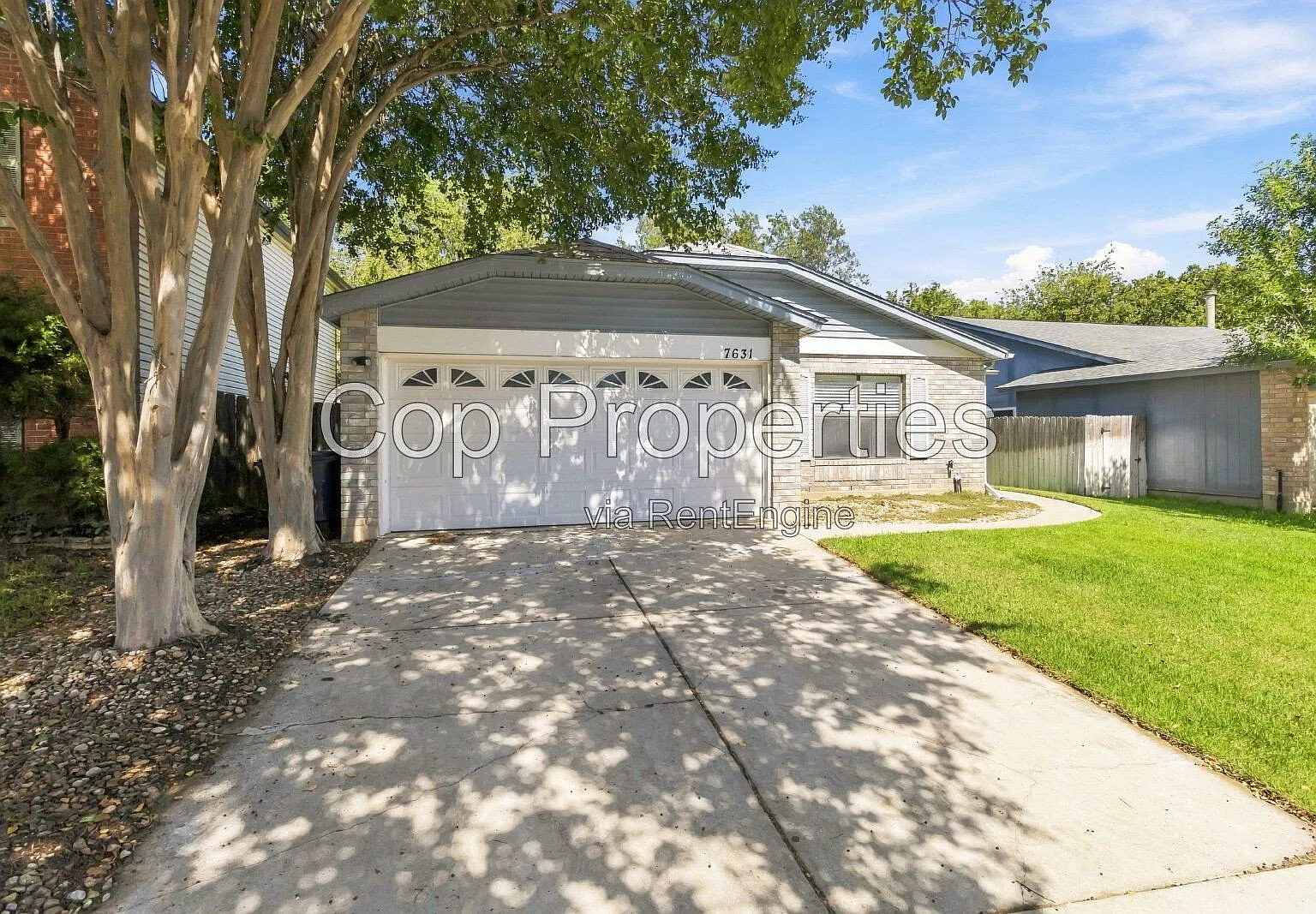3 bed, 2.0 bath, 2140 sqft, $1,795 — Photo 4