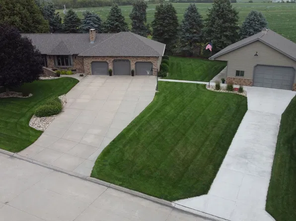 912 Fairway Ave, Oneill, NE 68763