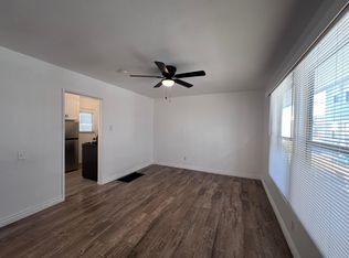 5279 E The Toledo APT 2, Long Beach, CA 90803