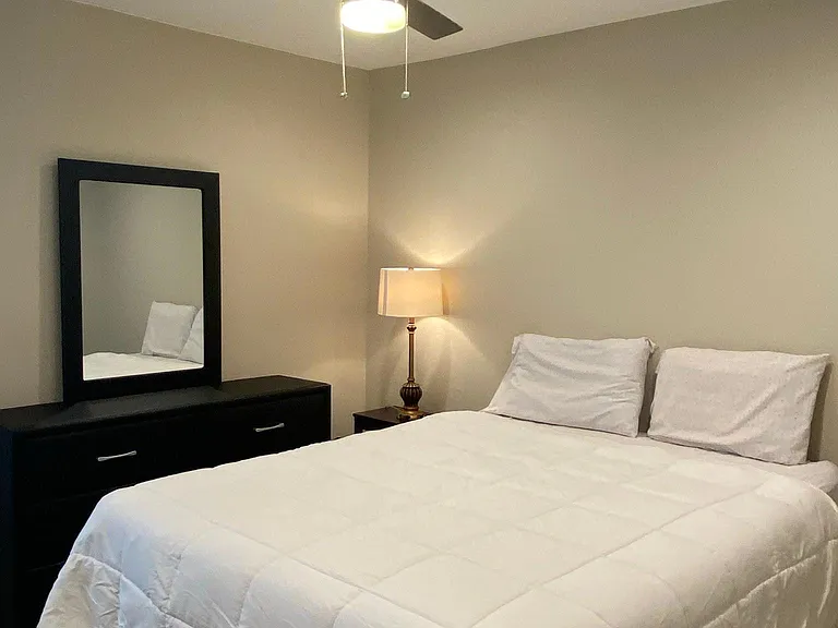 2201 N Garrett Ave #204 — Photo 11