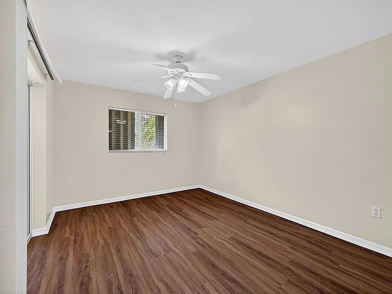 6890 Circle Dr — Photo 7