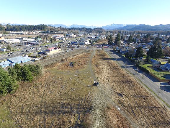 3rd image of 185XX Blueberry Ln