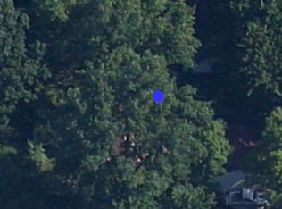 6040 Wilkie St, Taylor, MI 48180