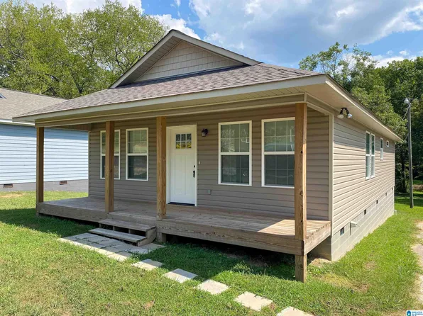 3207 6th Ave N, Pell City, AL 35125