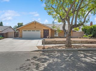 2079 Santa Inez St, Corona, CA 92882