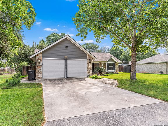 3rd image of 13863 BROOK HOLLOW BLVD